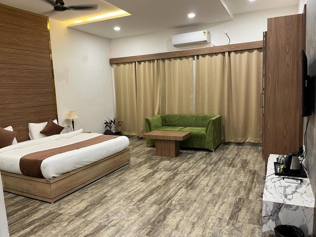 Hotel Eco Park Rewa Zewnętrze zdjęcie